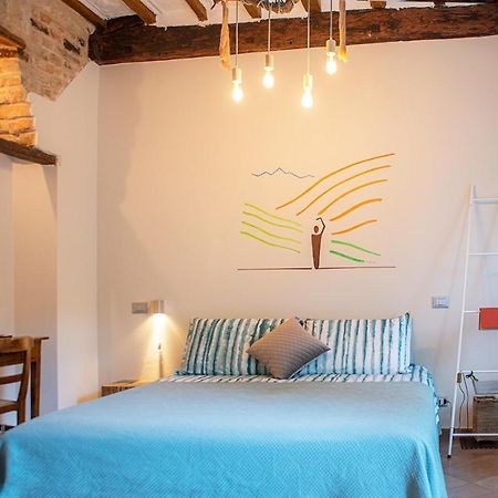Il Giardino Sul Tetto B&B Guarene Luaran gambar
