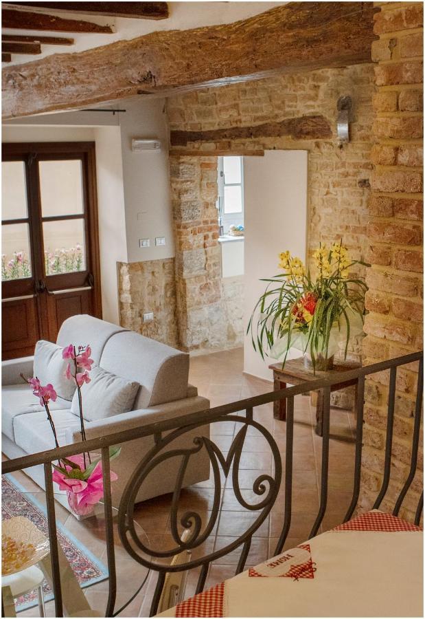 Il Giardino Sul Tetto B&B Guarene Luaran gambar