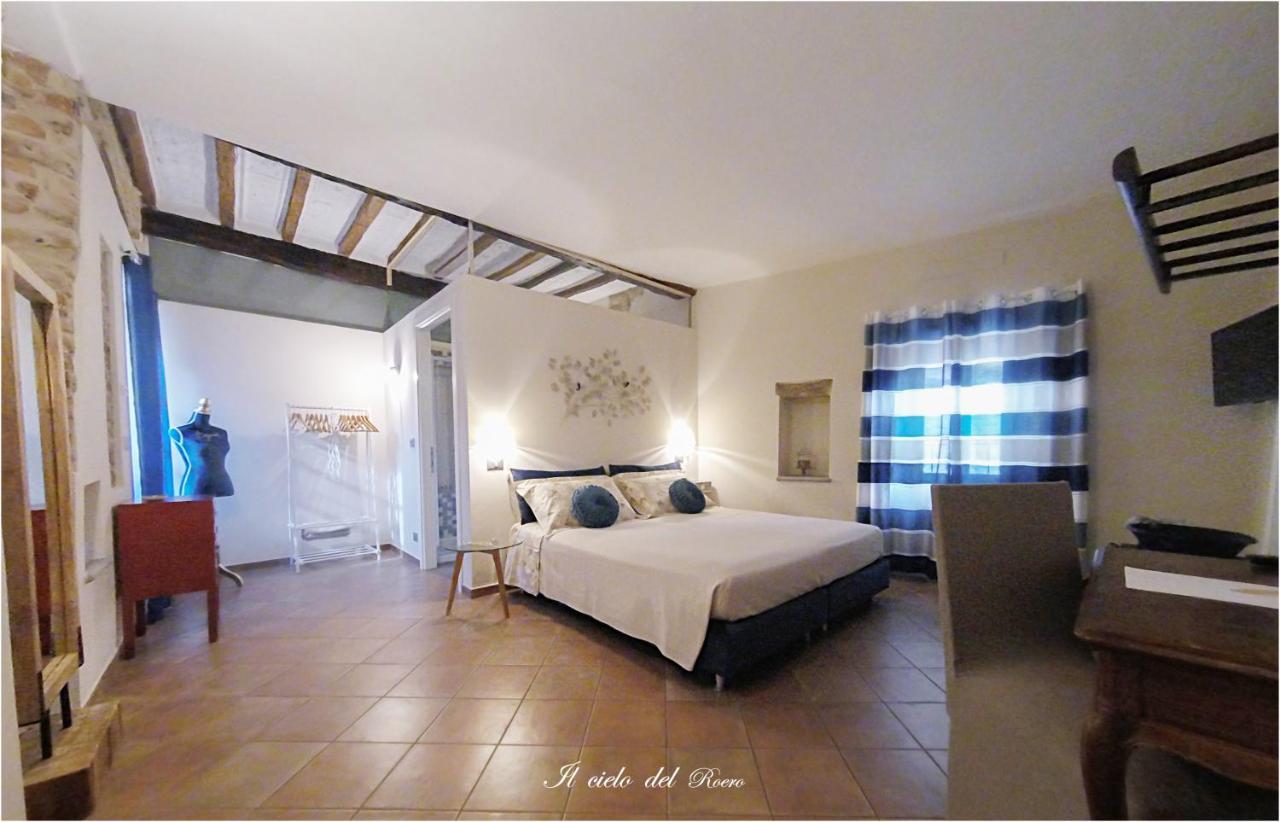 Il Giardino Sul Tetto B&B Guarene Bilik gambar