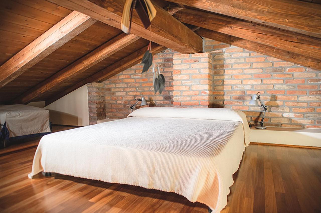 Il Giardino Sul Tetto B&B Guarene Luaran gambar